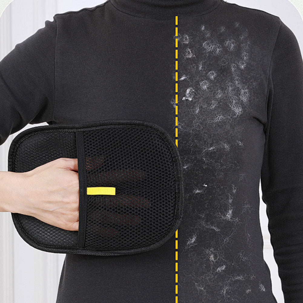 LOVISIO reusable pet hair remover mitt in black