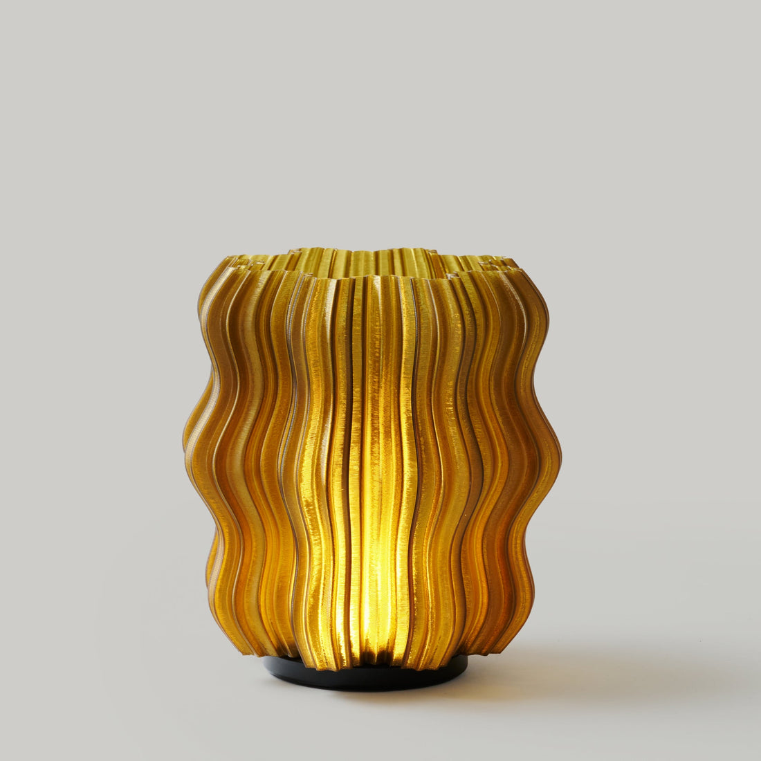 Cordless Mini Wavy Table Lamp for modern bedside and desk lighting