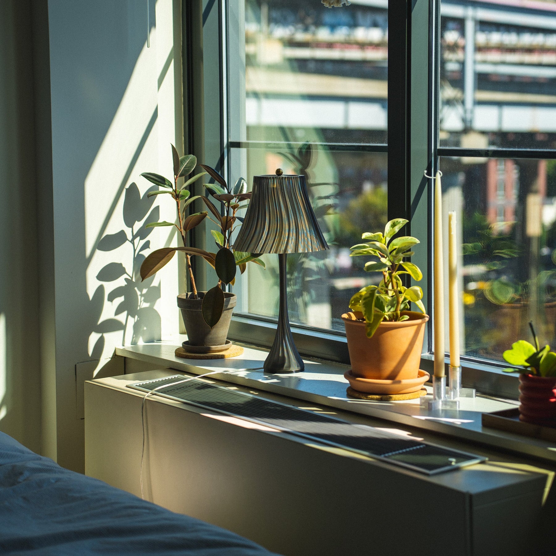 Pleat Table Lamp