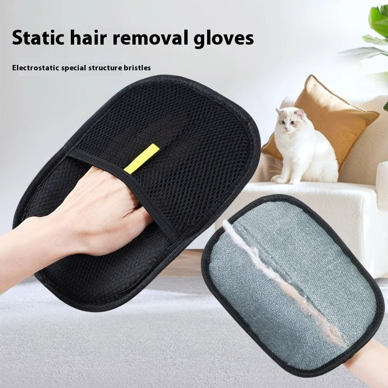 Reusable pet hair cleaning mitt for sofas and bedding