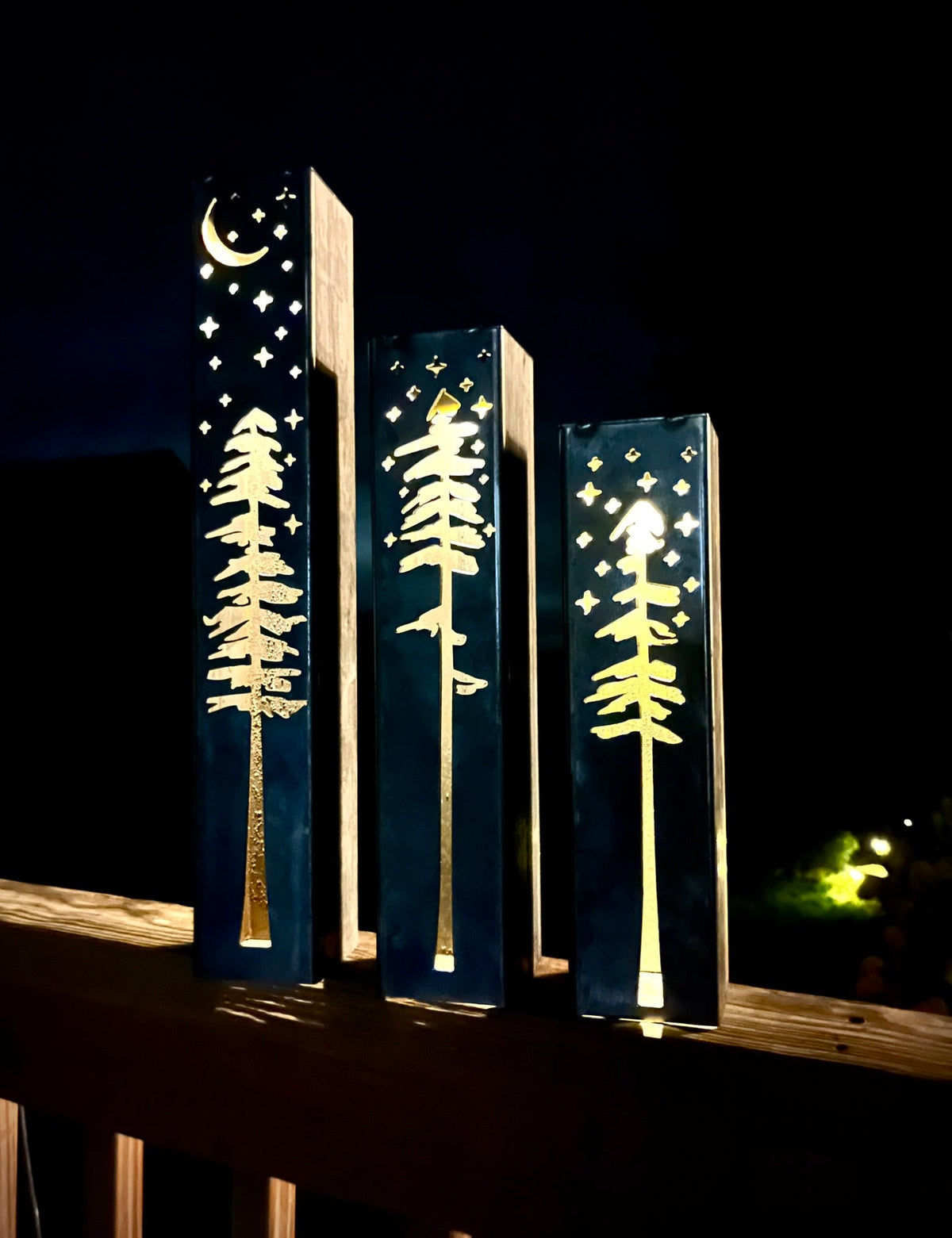Pine Tree Solar Luminary Pillars
